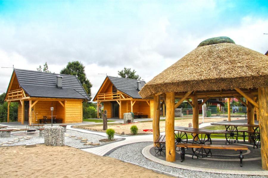 Bacowki Nad Jeziorem Goszcza Lubrza  Экстерьер фото