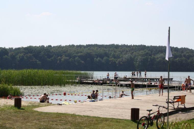 Bacowki Nad Jeziorem Goszcza Lubrza  Экстерьер фото